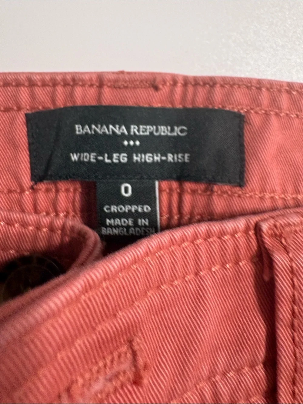 Banana Republic Wide-Leg High-Rise Cropped Pants Size 0 Coral Pink Raw Hem
